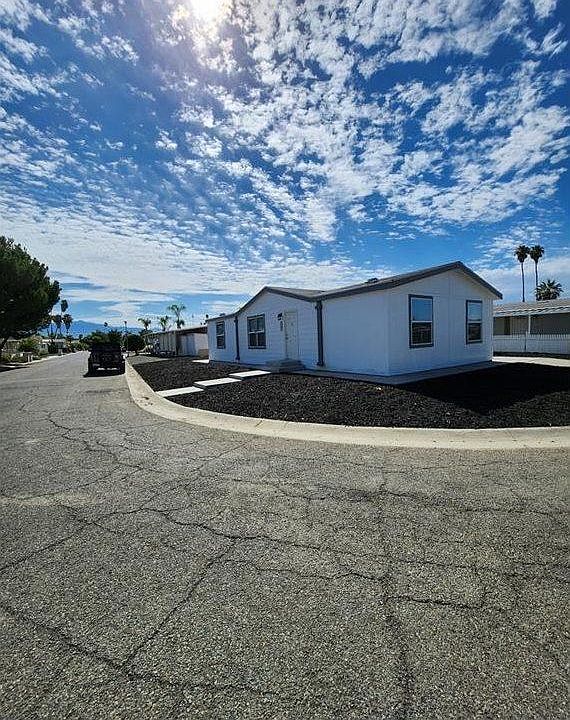 1st image of 250 San Carlos Dr