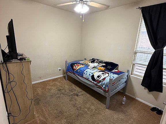 3rd image of 6954 Circle Cross Rd