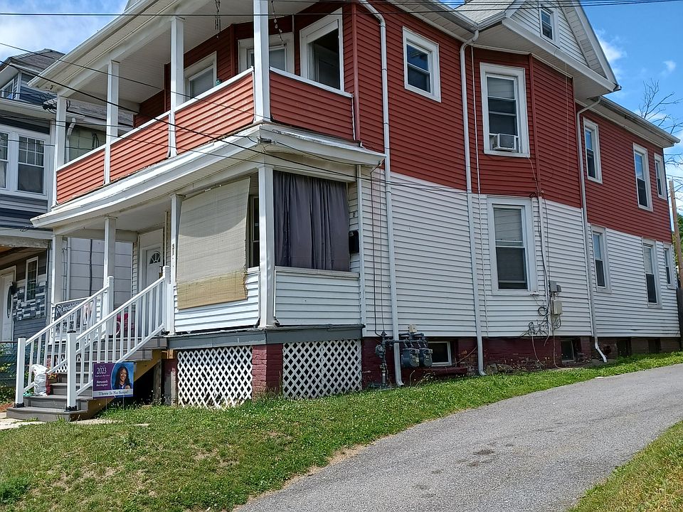 2nd image of 31 Franklin St APT 1