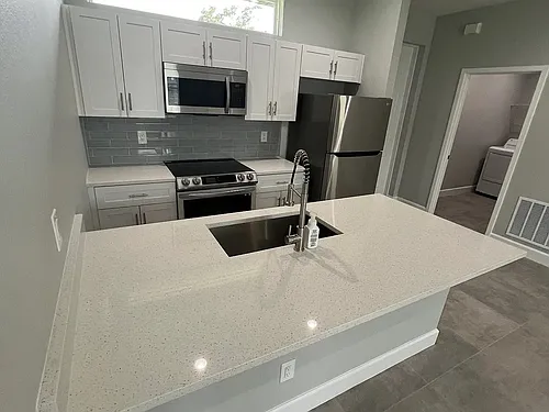 1106 Royal Palm Ave #1104 Photo 1