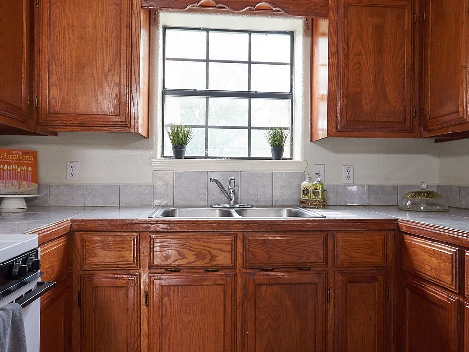 1st image of 418 Gastel Cir APT 26