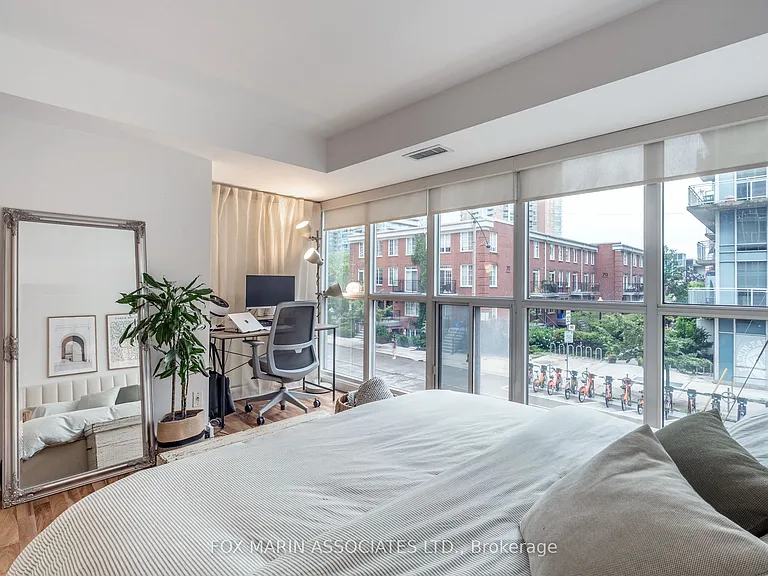 1005 King St W #207 — Photo 22
