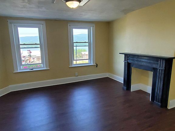 5th image of 119 Montgomery St #0
