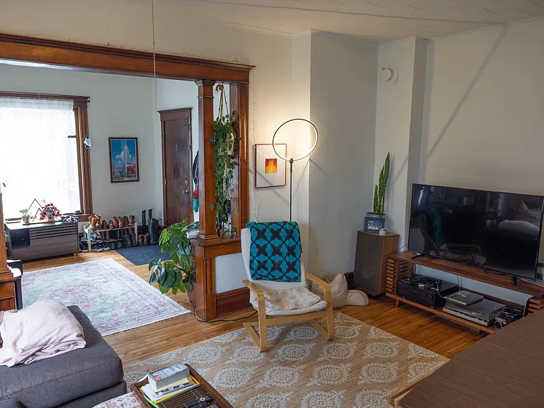 631 Jackson St NE #1 — Photo 10