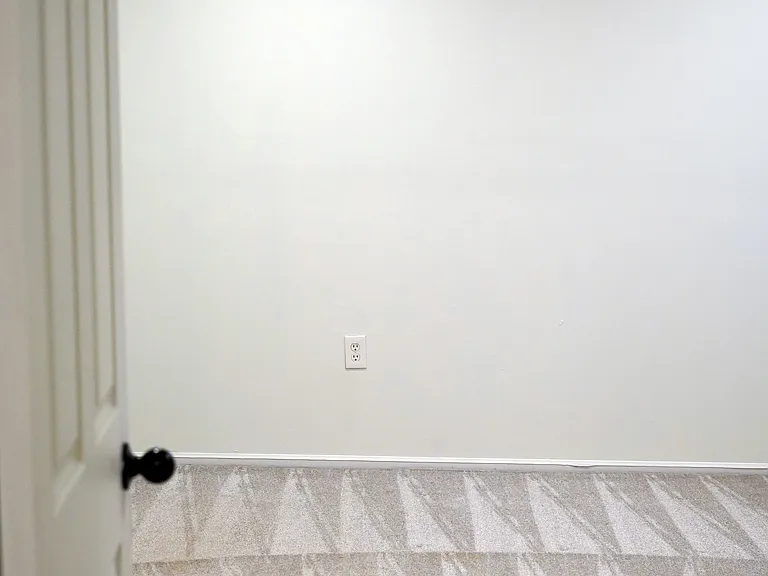 Bedroom 2 (larger one)