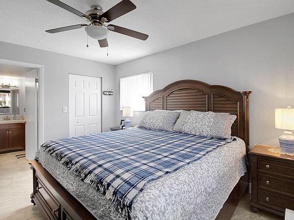 5th image of 7194 Ashmont Circle #112