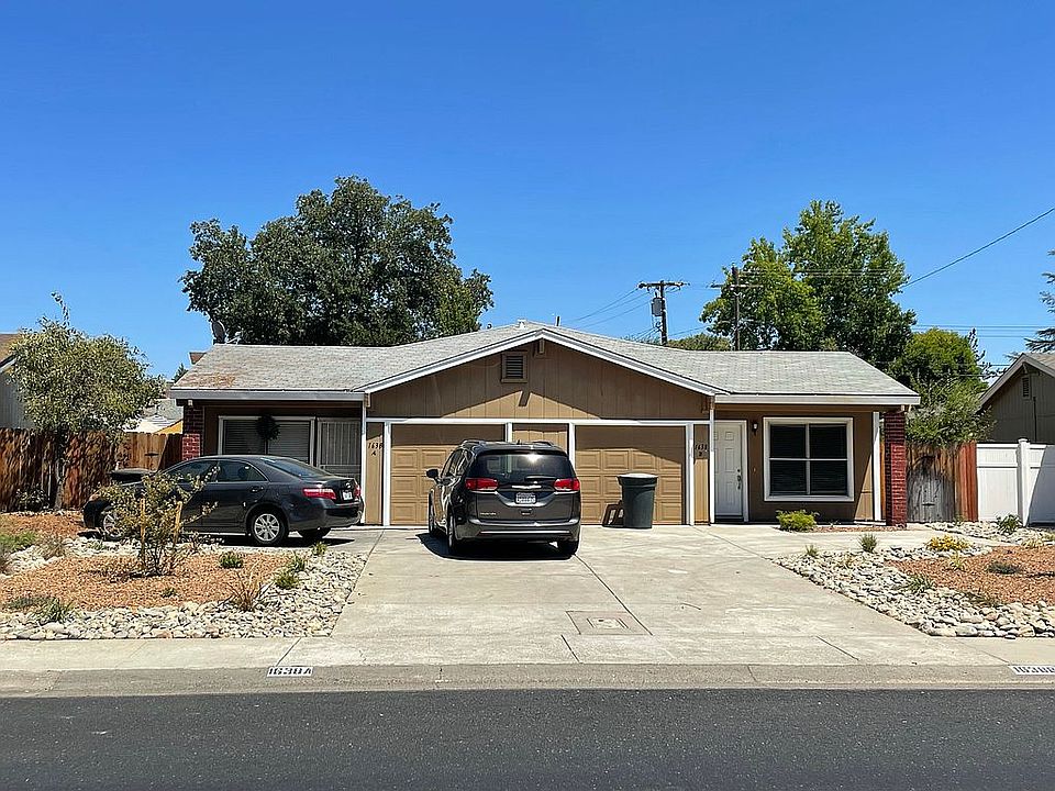 1638 Sierra Gardens Duplex