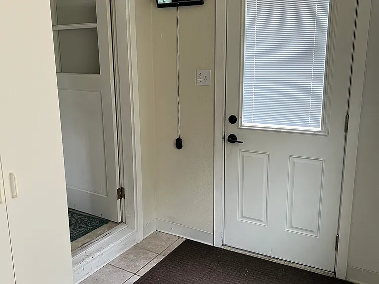 10955 SE 164th St — Photo 36