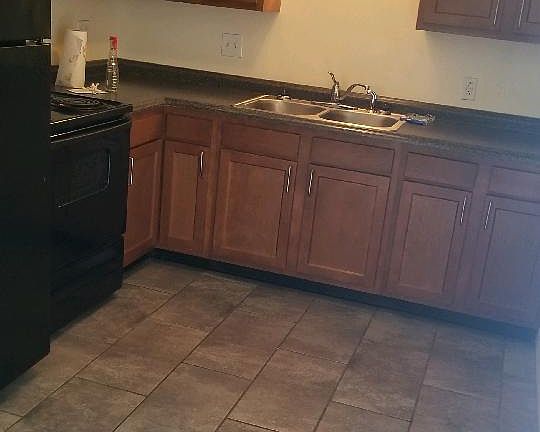 5th image of 4500 Washington Square Dr