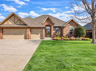 508 Old Home Pl, Yukon, OK 73099
