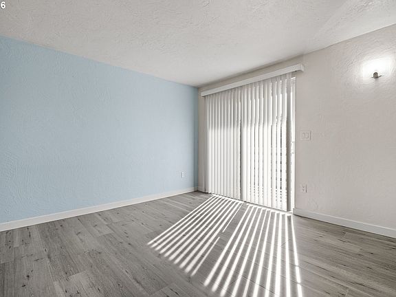 4th image of 650 Harlow Rd APT 238