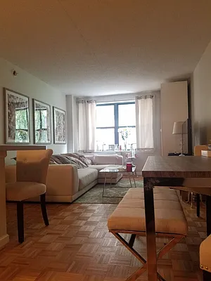 Rented by Compass | media 8