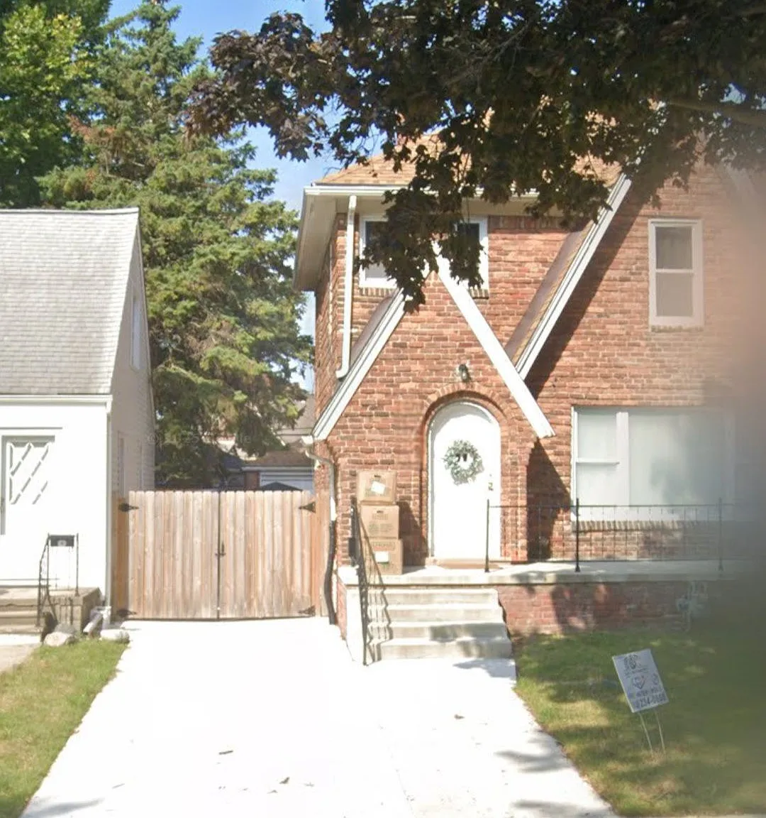 6752 Buckingham Avenue - 1 — Photo 1