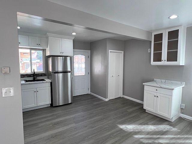 1st image of 129-31 Oaklawn Ave