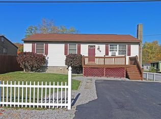 328 Bentley Ave, Newell, WV 26050