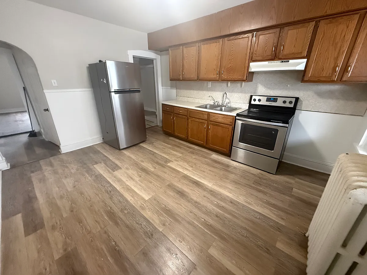 Building Photo - 401 Sussex St #1