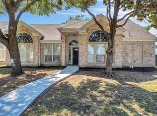 5709 Highgate Ln, Rowlett, TX 75088