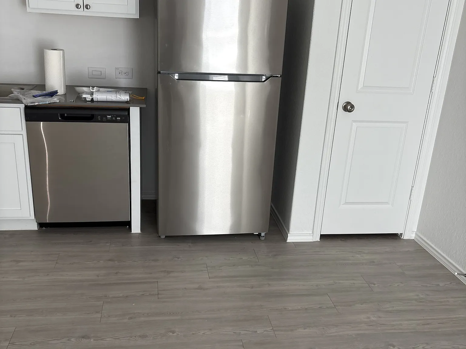 2 bed, 741 sqft, $1,205 — Photo 4