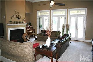 4th image of 3304 Tudor Ct
