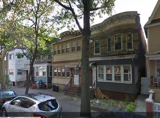 8636 90th St, Woodhaven, NY 11421