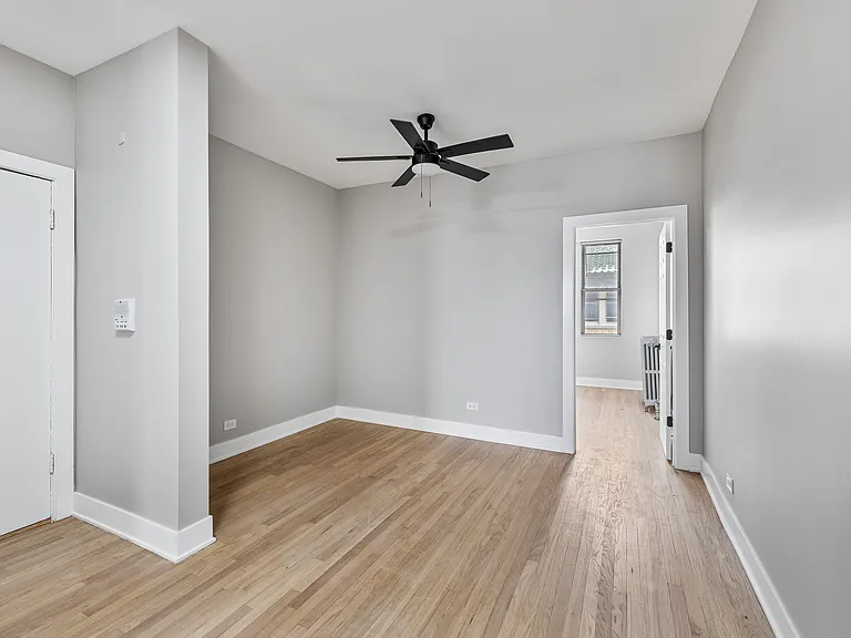 7518 N Seeley Ave #1E — Photo 4