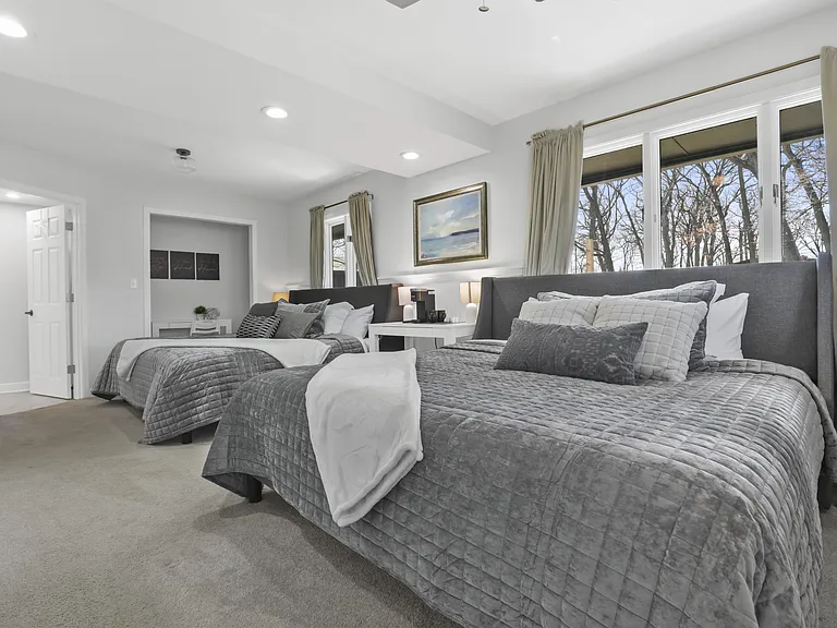 5488 Fernwood Ln — Photo 23