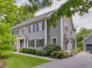 253 Sudbury Rd, Concord, MA 01742