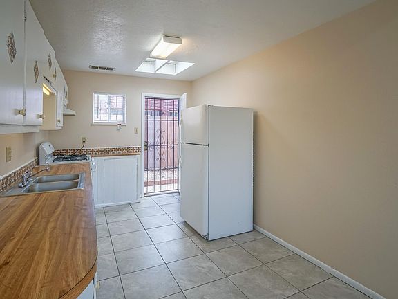 5th image of 3414 Vail Ave SE APT 2