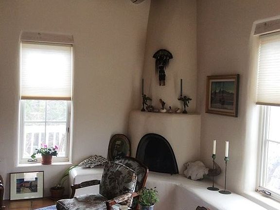 3rd image of 1020 Camino San Acacio