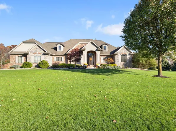 56196 Sylvan Meadows Ln, Bristol, IN 46507