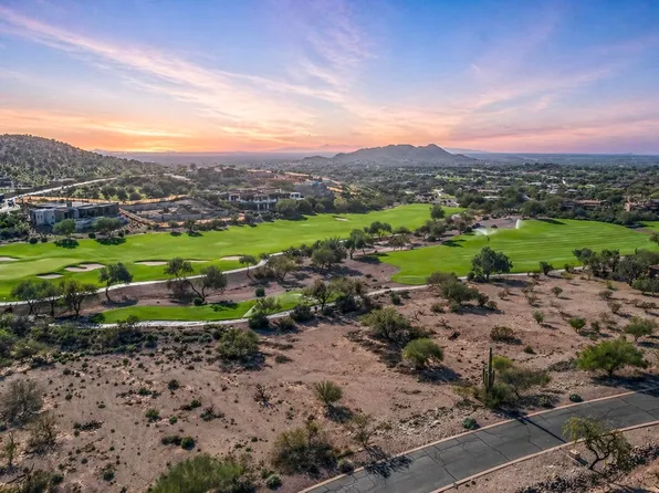 9233 E SUPERSTITION MOUNTAIN Drive #57, Gold Canyon, AZ 85118
