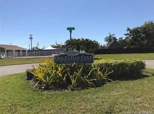 9066 SW 203rd Ter, Cutler Bay, FL 33189