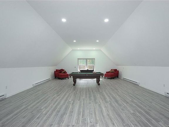 5th image of 1 Tiedemann Ct