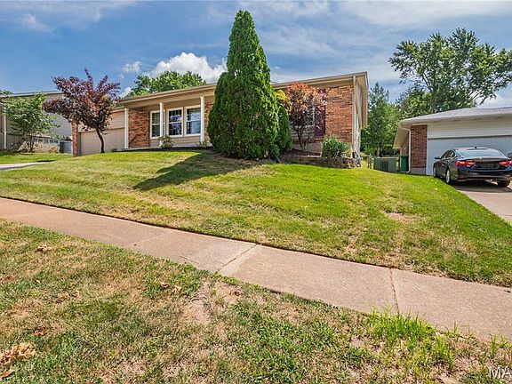 3rd image of 5718 Wildbrook Dr
