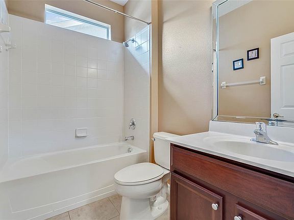 4th image of 4818 River Gem Ave