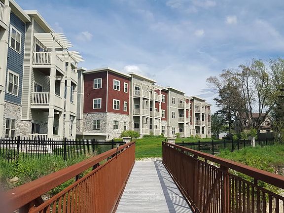 Mammoth Springs Apartments