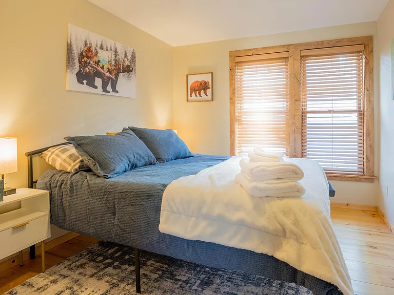 124 Butte Ave — Photo 3