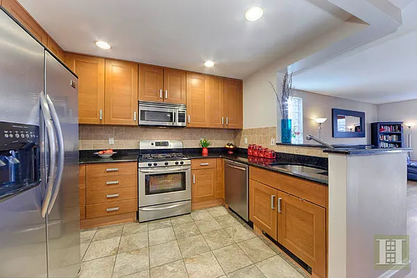 Sold by Halstead Real Estate | media 22