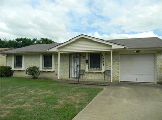 3204 Pacesetter Dr, Dallas, TX 75241