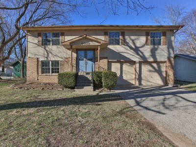 3327 W Winchester Rd, Springfield, MO, 65807