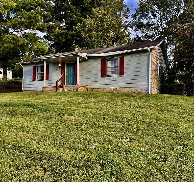 1st image of 417 Honeysuckle Ln
