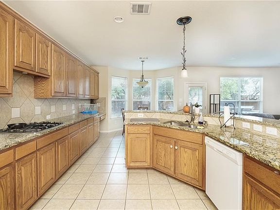 5th image of 2904 Briona Wood Ln