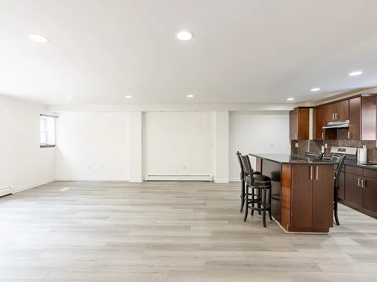 198 Stuyvesant Ave #2 — Photo 4