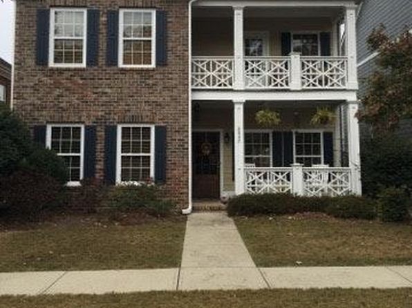 2437 Eisenhower Ave