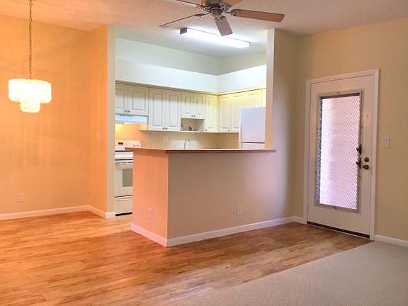 4th image of 15492 Lakes Of Delray Blvd APT 201