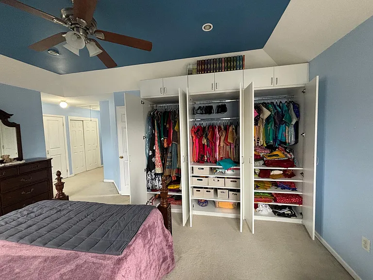 Shelley Cir — Photo 15