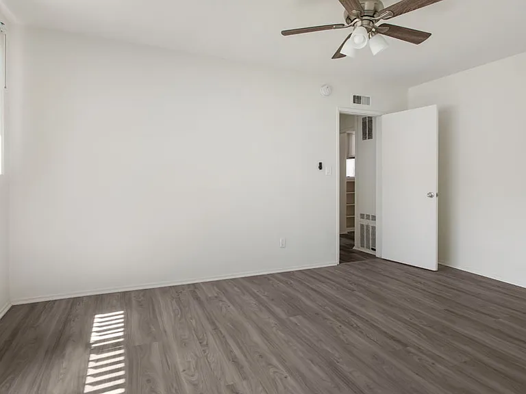 3451 Vinton Ave #10 — Photo 11