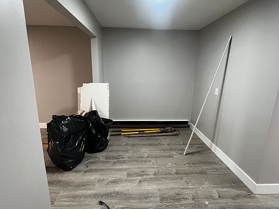 4th image of 1932 Holland Ave Floor 2