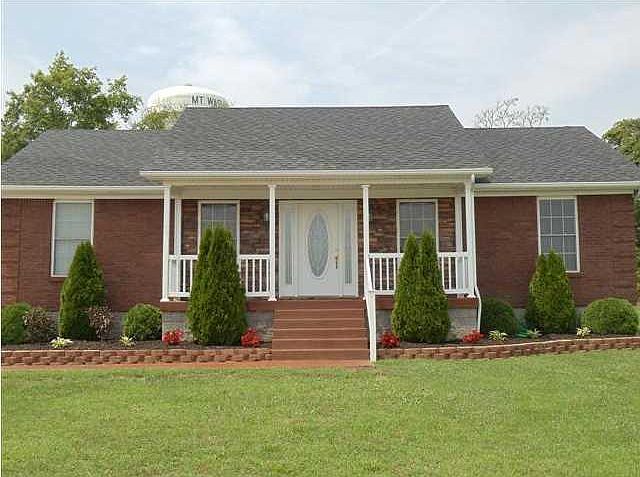 1st image of 556 Deer Park Way