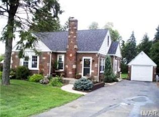 3256 Seiples Station Rd, Whitehall, PA 18052